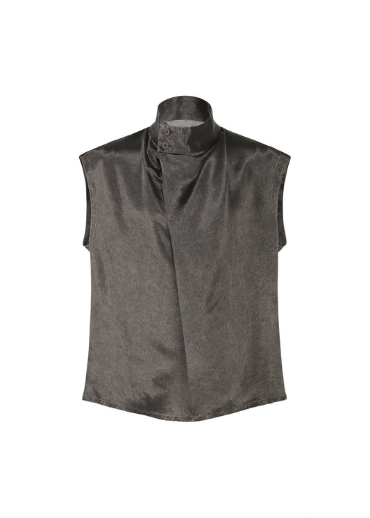 A product shot of the IM MEN SATIN WASH top in charcoal grey (13).