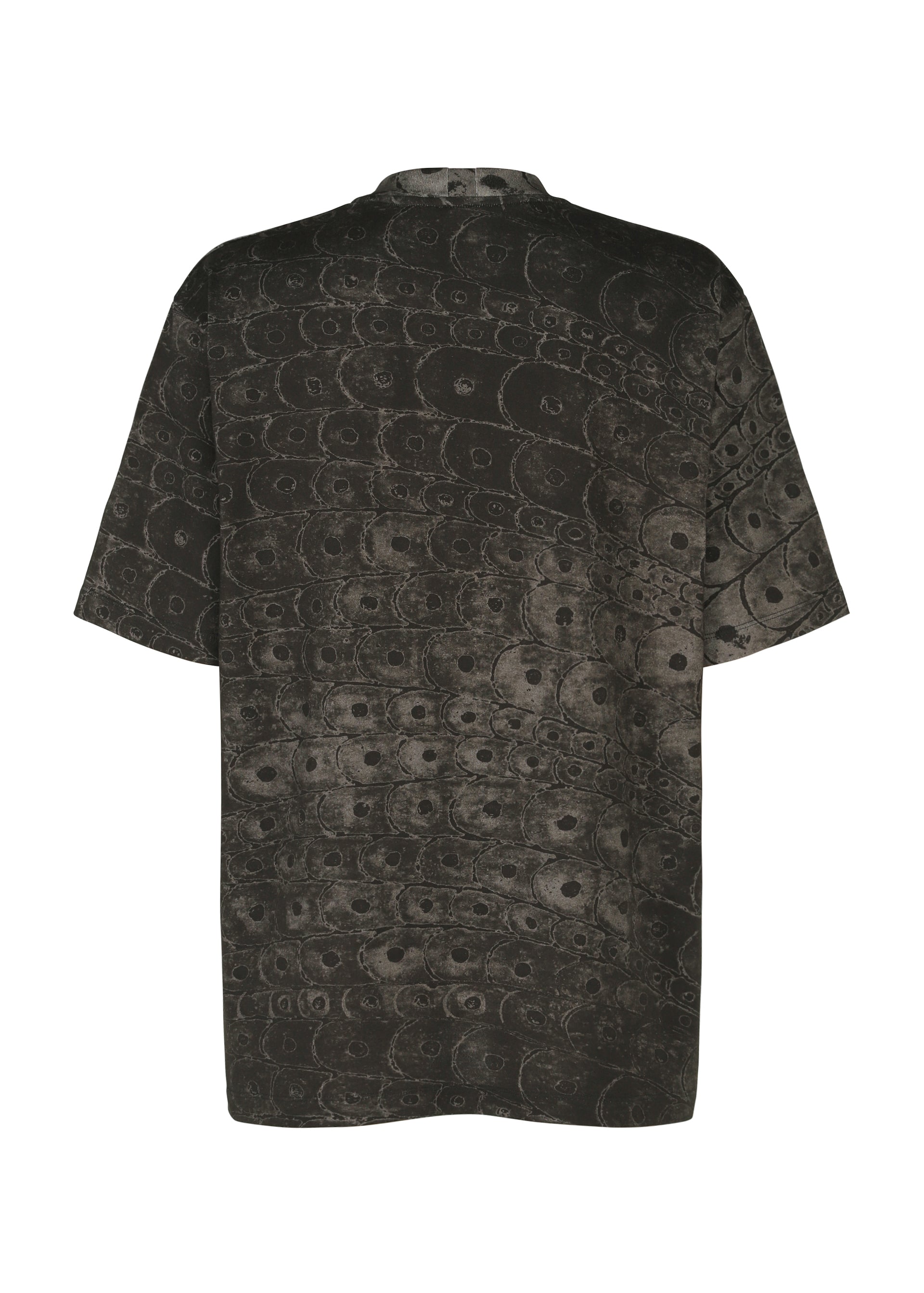 A detail shot of the IM MEN UROKOMON T top.