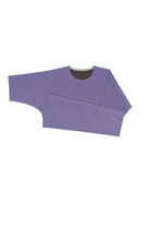 A detail shot of the IM MEN GEOMETRY PLATING JERSEY top.