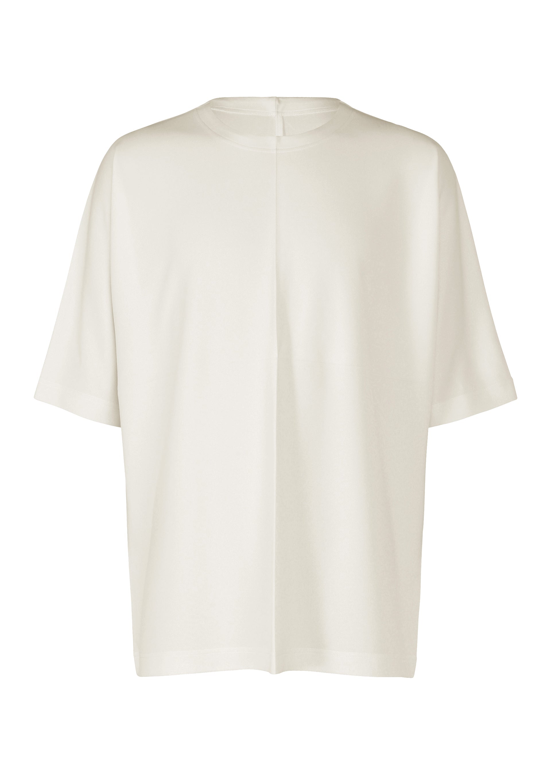 A product shot of the IM MEN FLAT T top in off-white (02).