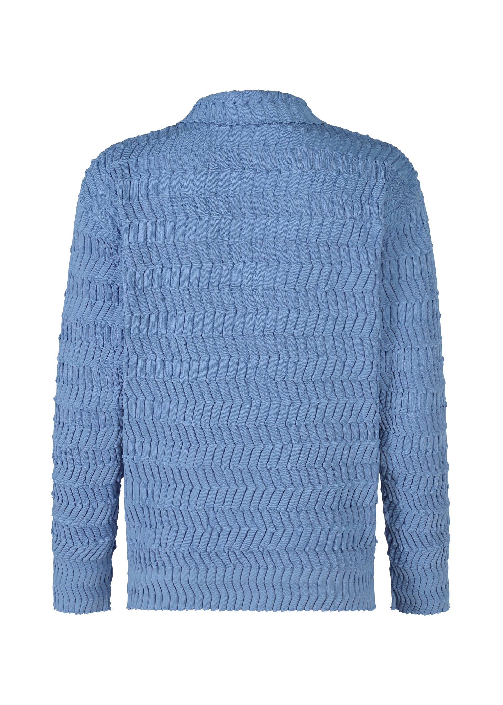 A detail shot of the IM MEN ZIG ZAG RIB KNIT top.