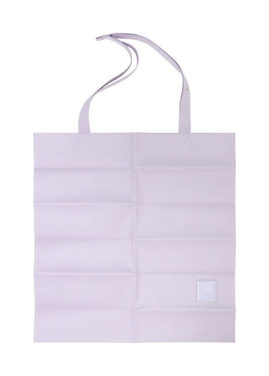 A product shot of the IM MEN PATA PA tote in light purple.