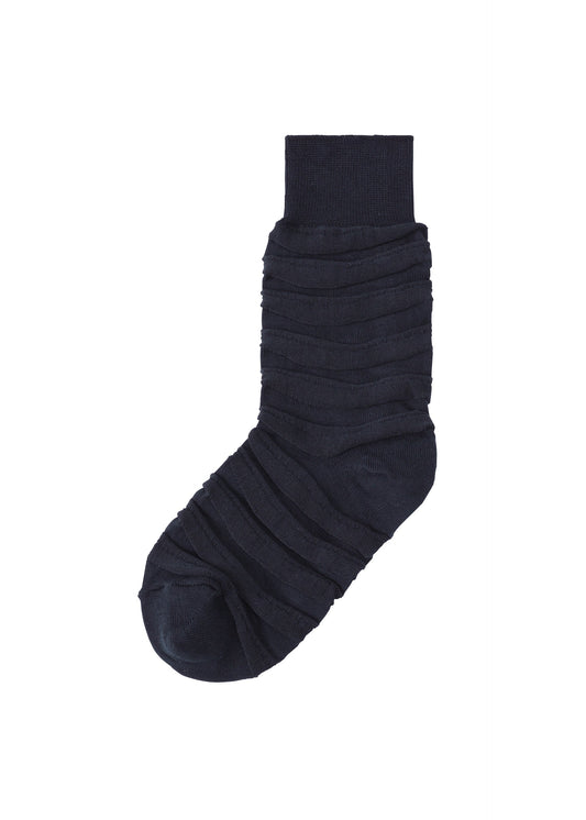 A product shot of the IM MEN FORMAL WAVE SOCKS socks in navy.