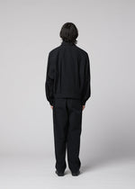 A model wears the IM MEN COMFORT COTTON comfort-cotton-jacket-light-beige.