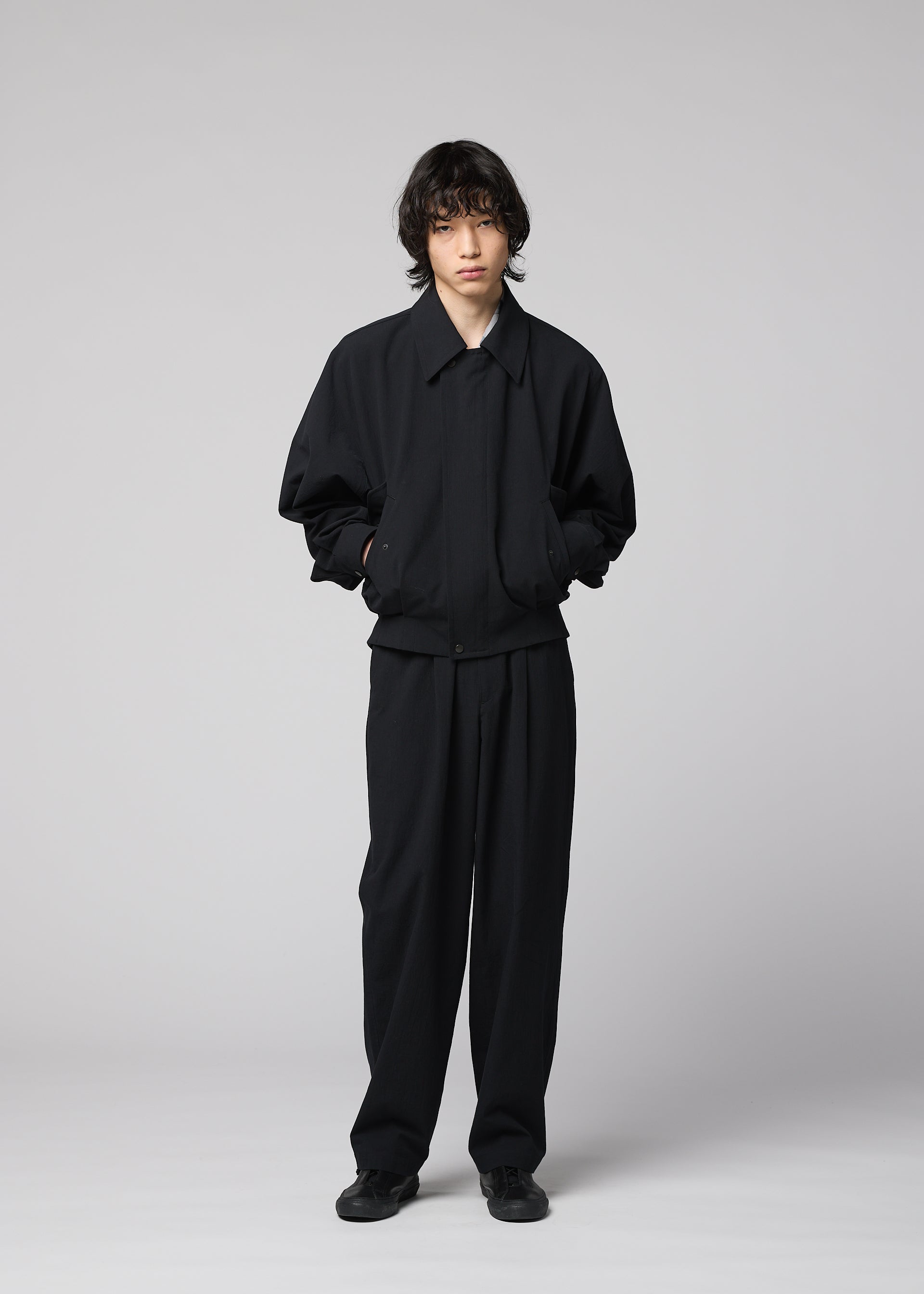 A model wears the IM MEN COMFORT COTTON comfort-cotton-jacket-light-beige.