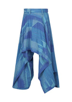 A product shot of the IM MEN KASURI trousers in blue.