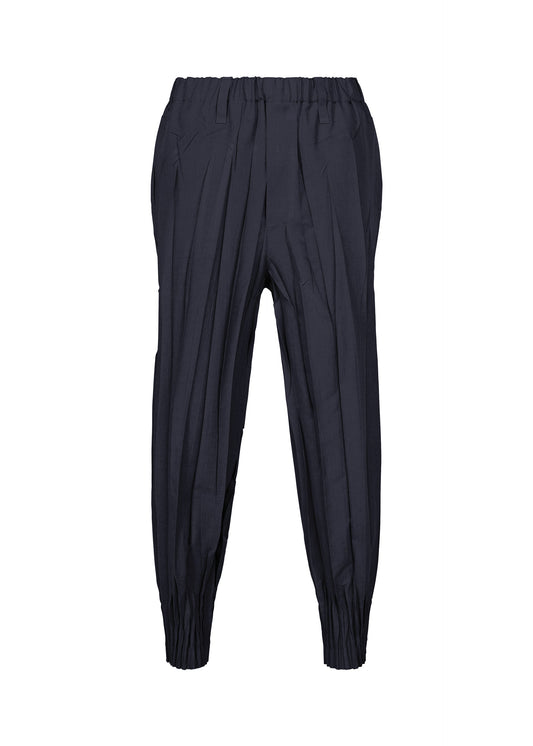 A product shot of the IM MEN EDGE trousers in navy.