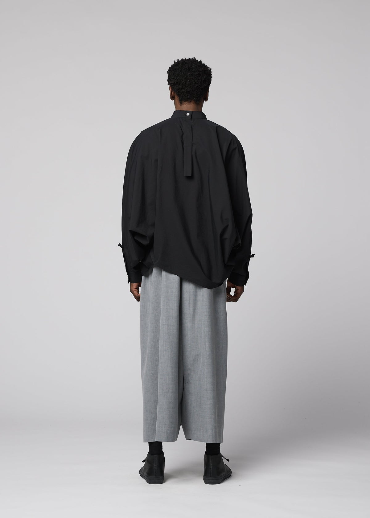 SUAVE Trousers Grey