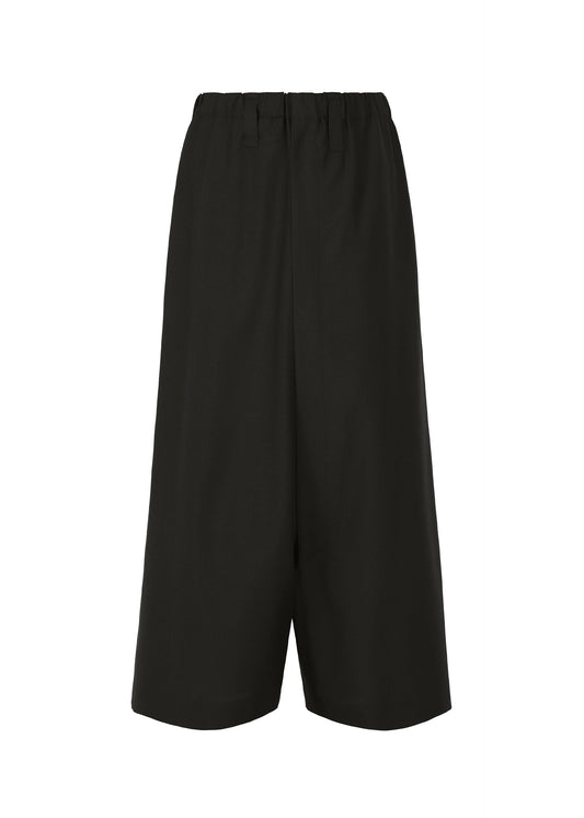 A product shot of the IM MEN SUAVE trousers in black.