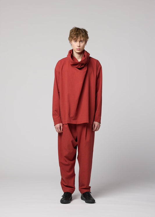 A model wears the IM MEN COTTON YAK cotton-yak-shirt-red.