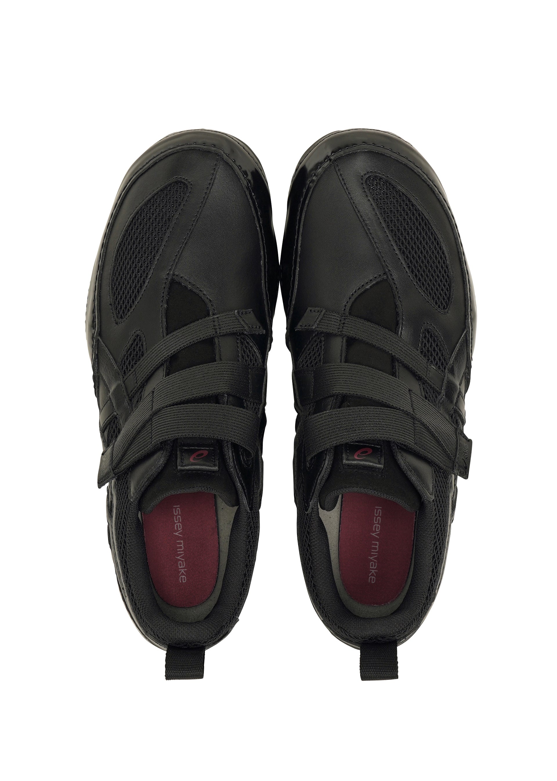 HYPER TAPING Shoes Black – The official ISSEY MIYAKE ONLINE STORE