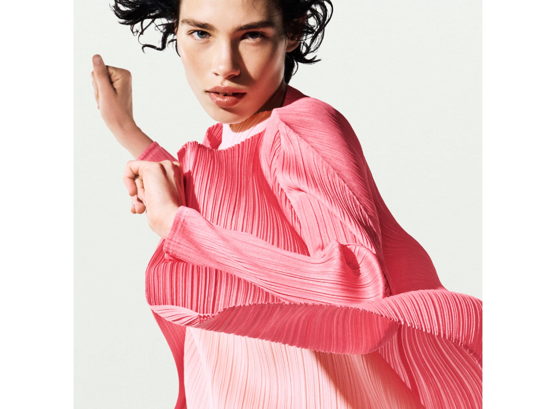 PLEATS PLEASE ISSEY MIYAKE – The official ISSEY MIYAKE ONLINE
