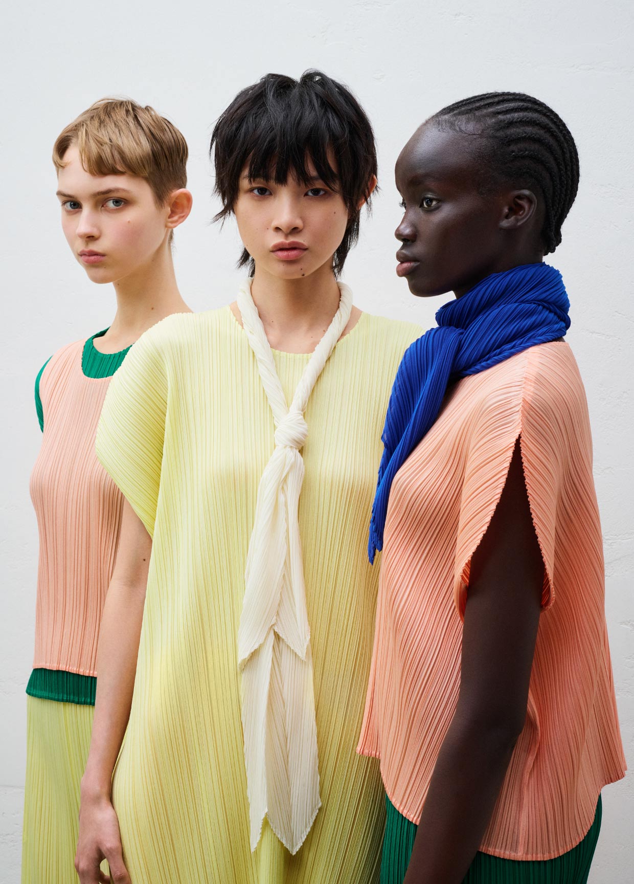 PLEATS PLEASE ISSEY MIYAKE – The official ISSEY MIYAKE ONLINE