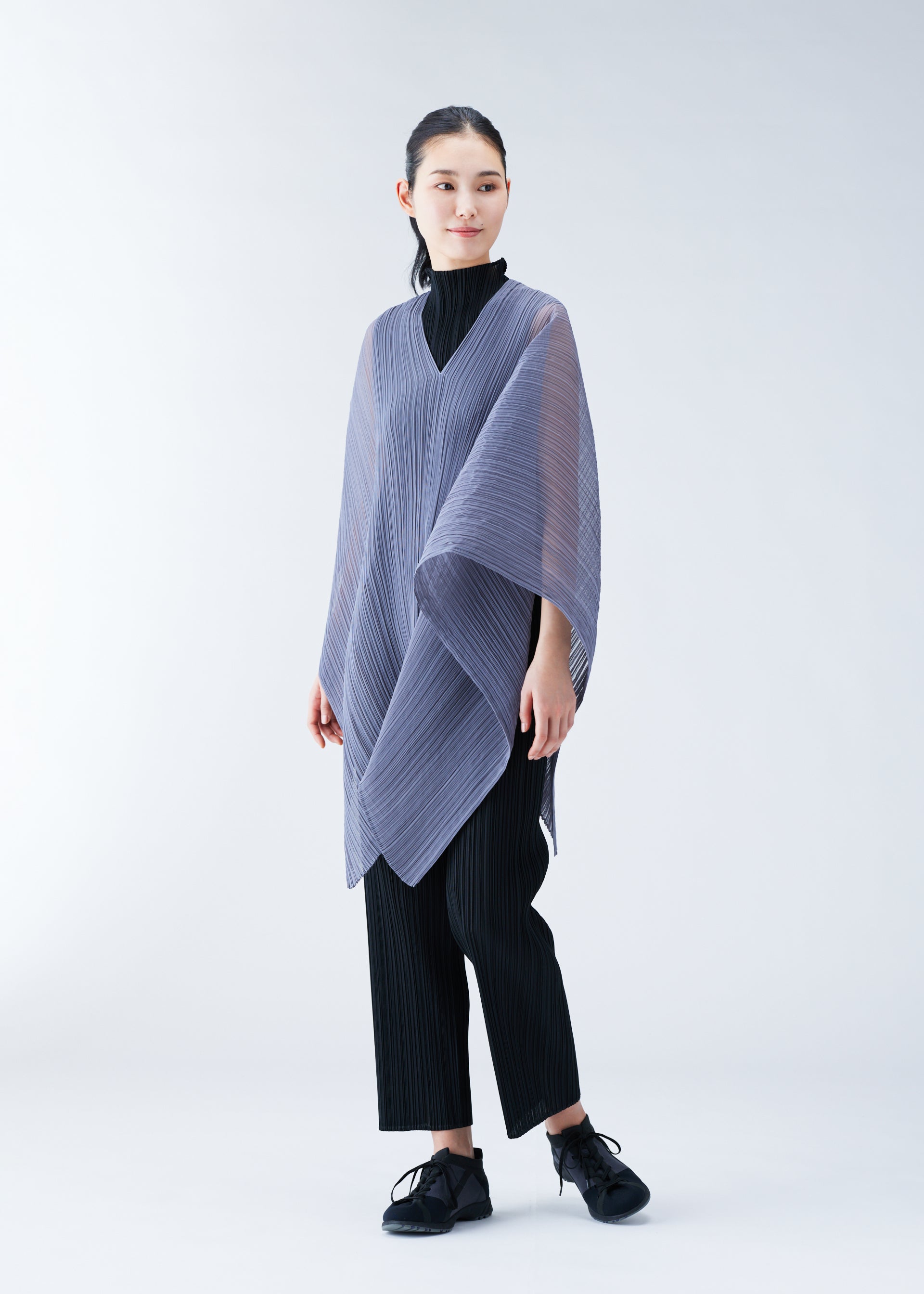 BASIC MADAME-T SMALL Stole Black