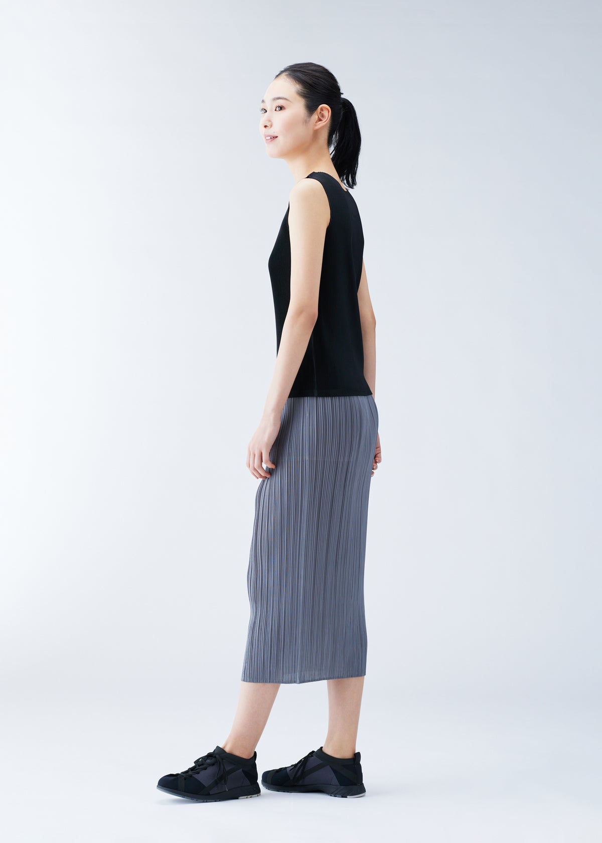 MIST BASICS Top White