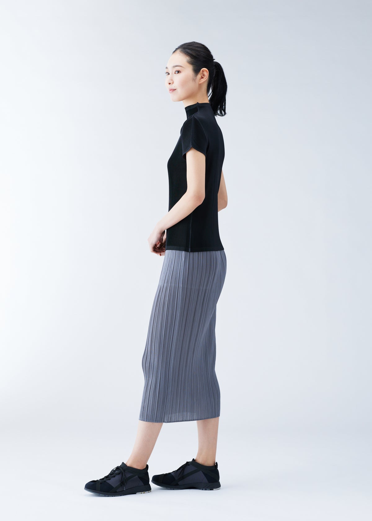 MIST BASICS Top Light Grey