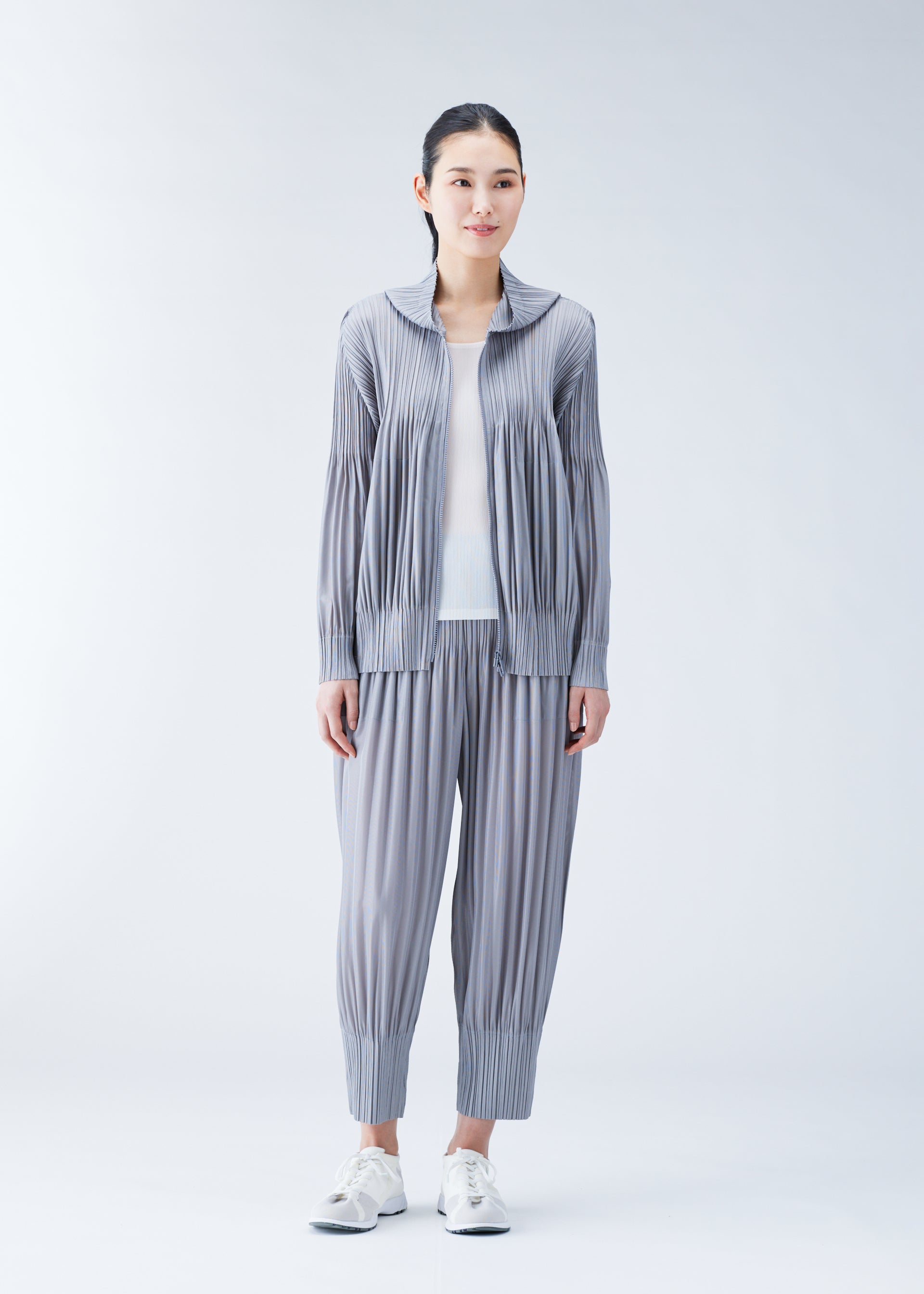 トップス pleatsplease ISSEY MIYAKEet2 FLUFFY BASICS Jacket Black – The official ISSEY MIYAKE ONLINE