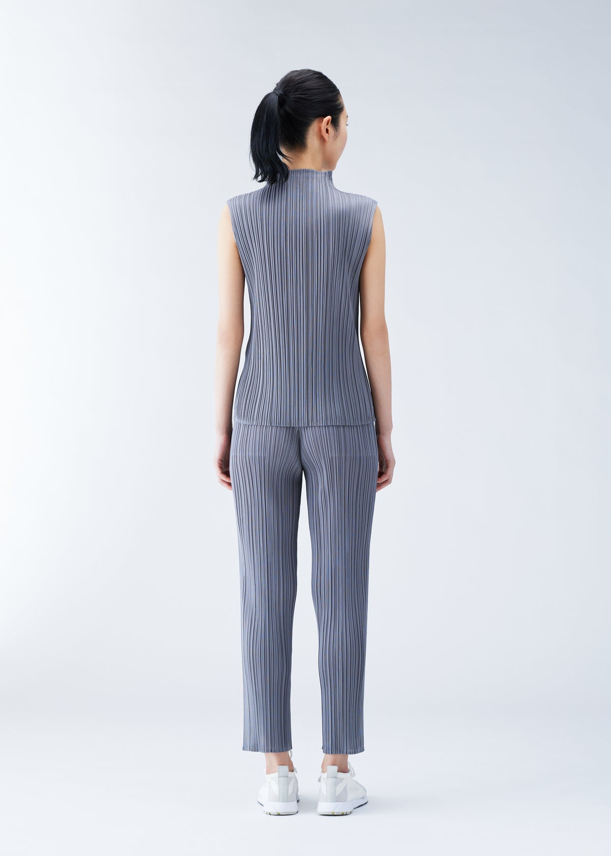 BASICS Top Grey