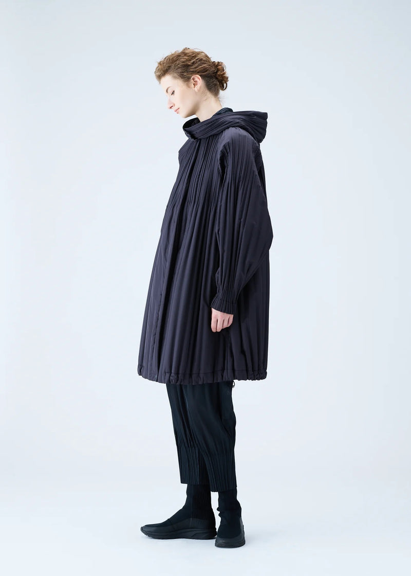 PADDED PLEATS COAT Coat Black