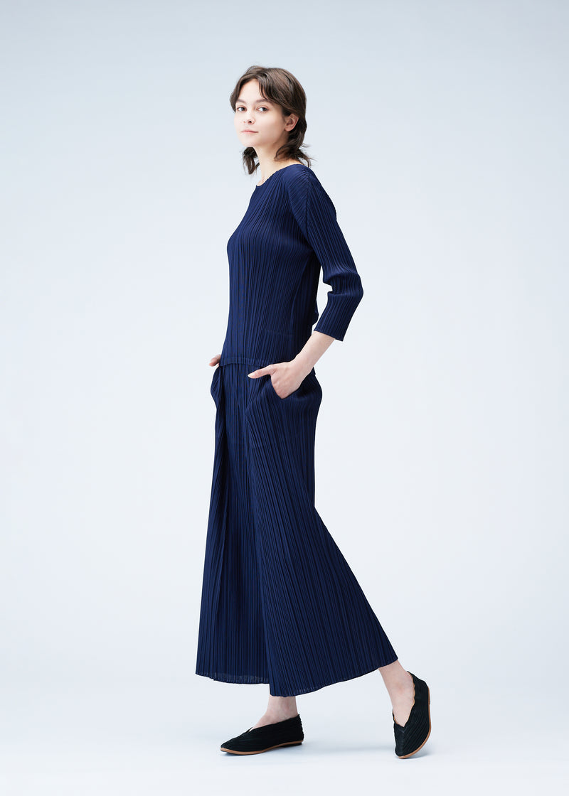 MELLOW PLEATS Trousers Dark Navy