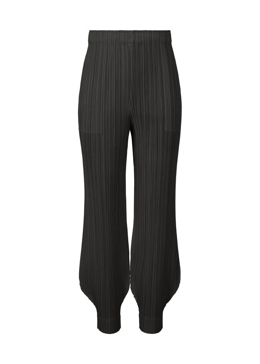 A product shot of the PLEATS PLEASE ISSEY MIYAKE MONTHLY COLORS OCTOBER trousers in black (15).