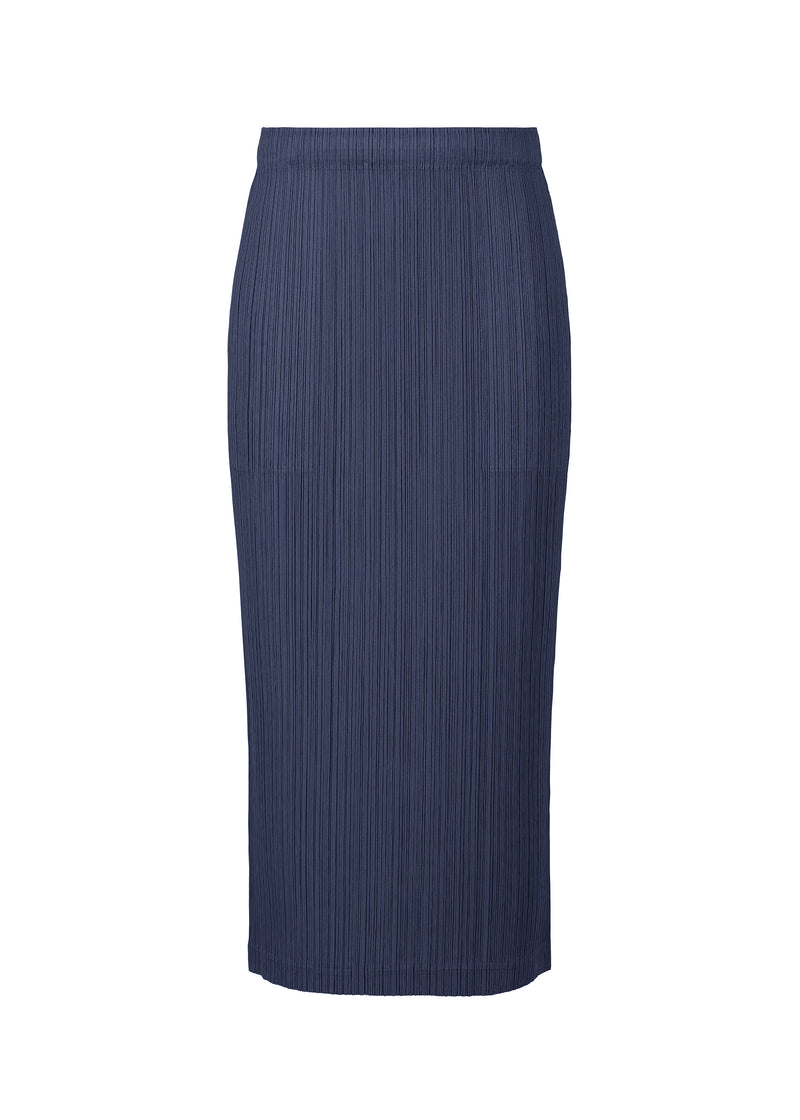 A product shot of the PLEATS PLEASE ISSEY MIYAKE  THICKER BOTTOMS 1 skirt in navy (75)