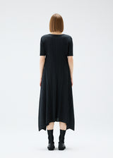 EFFICIENT SQUARE Dress Black