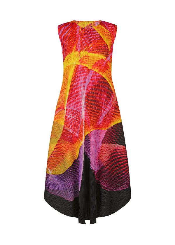 A product shot of the PLEATS PLEASE ISSEY MIYAKE SPECTRUM dress in .