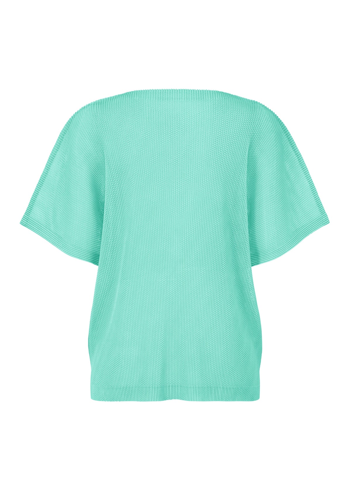 A detail shot of the PLEATS PLEASE ISSEY MIYAKE TATAMI APRIL top.