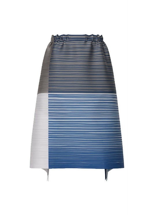 A product shot of the PLEATS PLEASE ISSEY MIYAKE PHOTON BOUNCE skirt in grey x light grey (94).