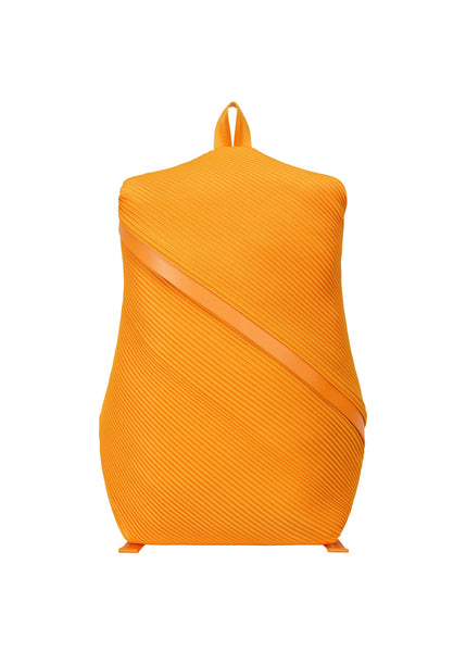 BIAS PLEATS BACKPACK Diagonal Zip Bag Orange Yellow – The official
