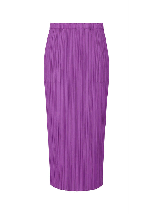 A product shot of the PLEATS PLEASE ISSEY MIYAKE MONTHLY COLORS AUGUST skirt in light purple (80).