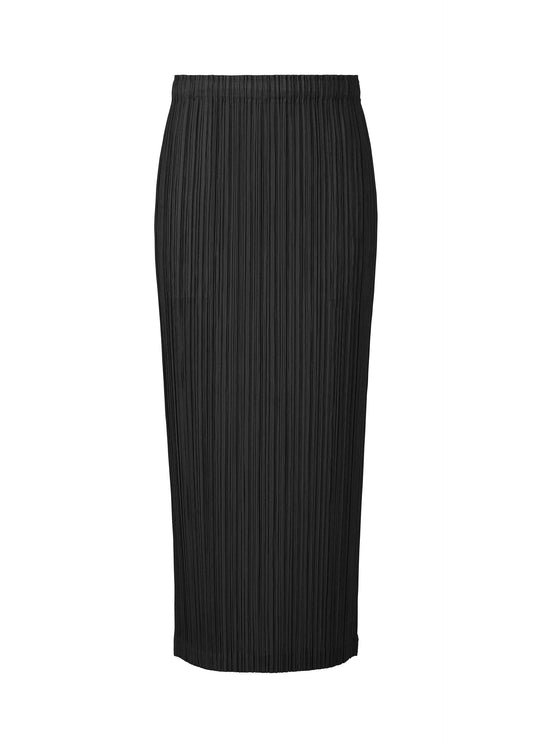A product shot of the PLEATS PLEASE ISSEY MIYAKE THICKER BOTTOMS 1 skirt in black.