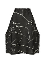 A product shot of the PLEATS PLEASE ISSEY MIYAKE PAUSE skirt in black (15).