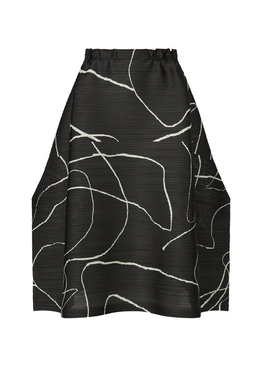 A product shot of the PLEATS PLEASE ISSEY MIYAKE PAUSE skirt in black (15).