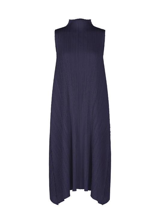 A product shot of the PLEATS PLEASE ISSEY MIYAKE EFFICIENT SQUARE 2 clothing in dark navy (78).