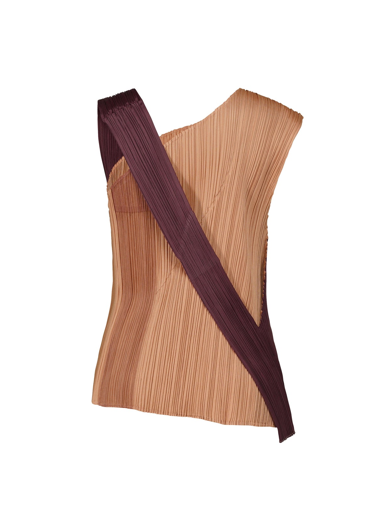 A detail shot of the PLEATS PLEASE ISSEY MIYAKE POINTE top.