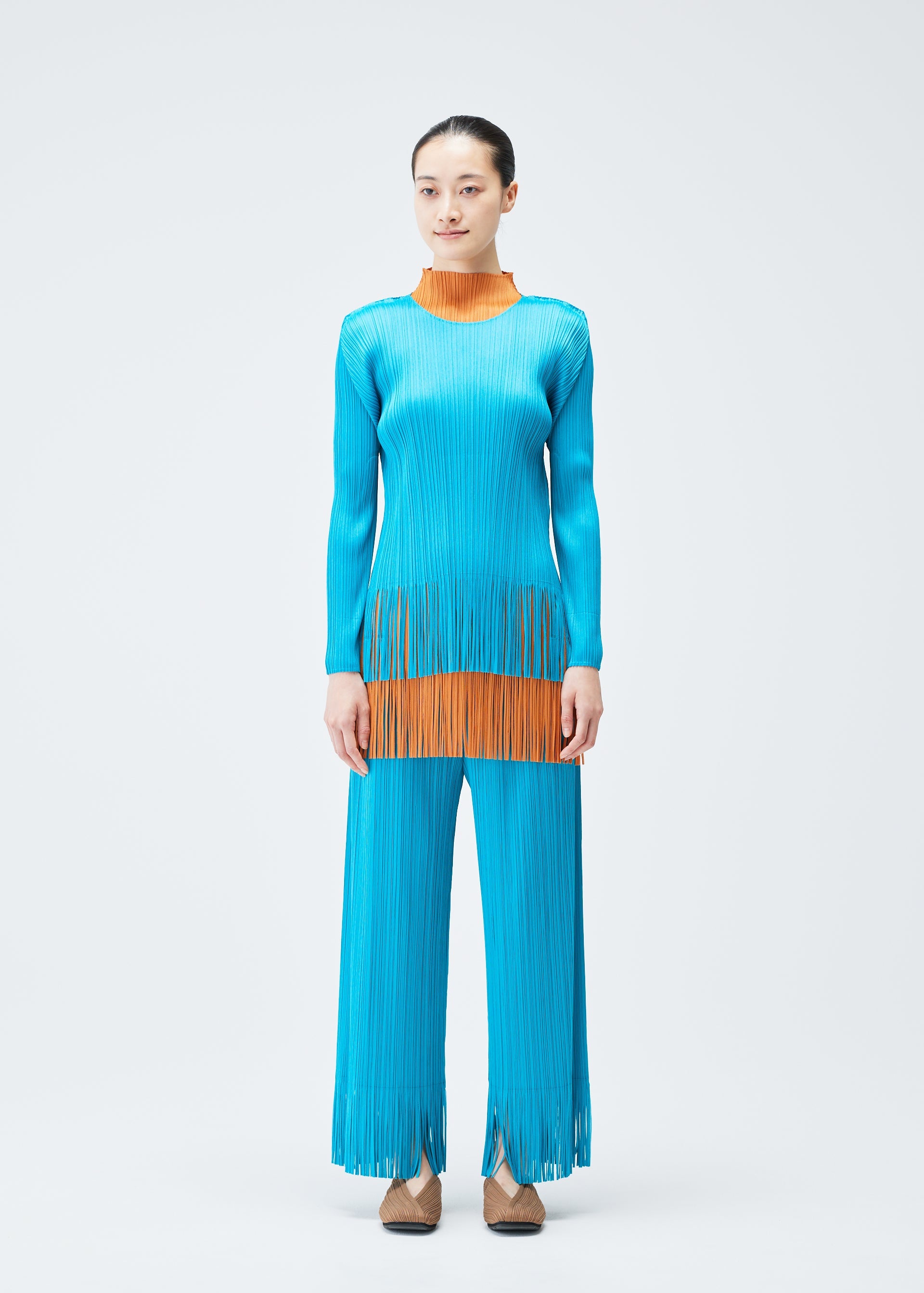 ISSEY MIYAKE トップス 宇宙 惑星 半袖 青 シースルー Sサイズ ISSEY MIYAKE トップス 宇宙 惑星 半袖 青 シースルー Sサイズ