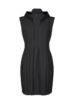 PADDED PLEATS COAT Vest Black