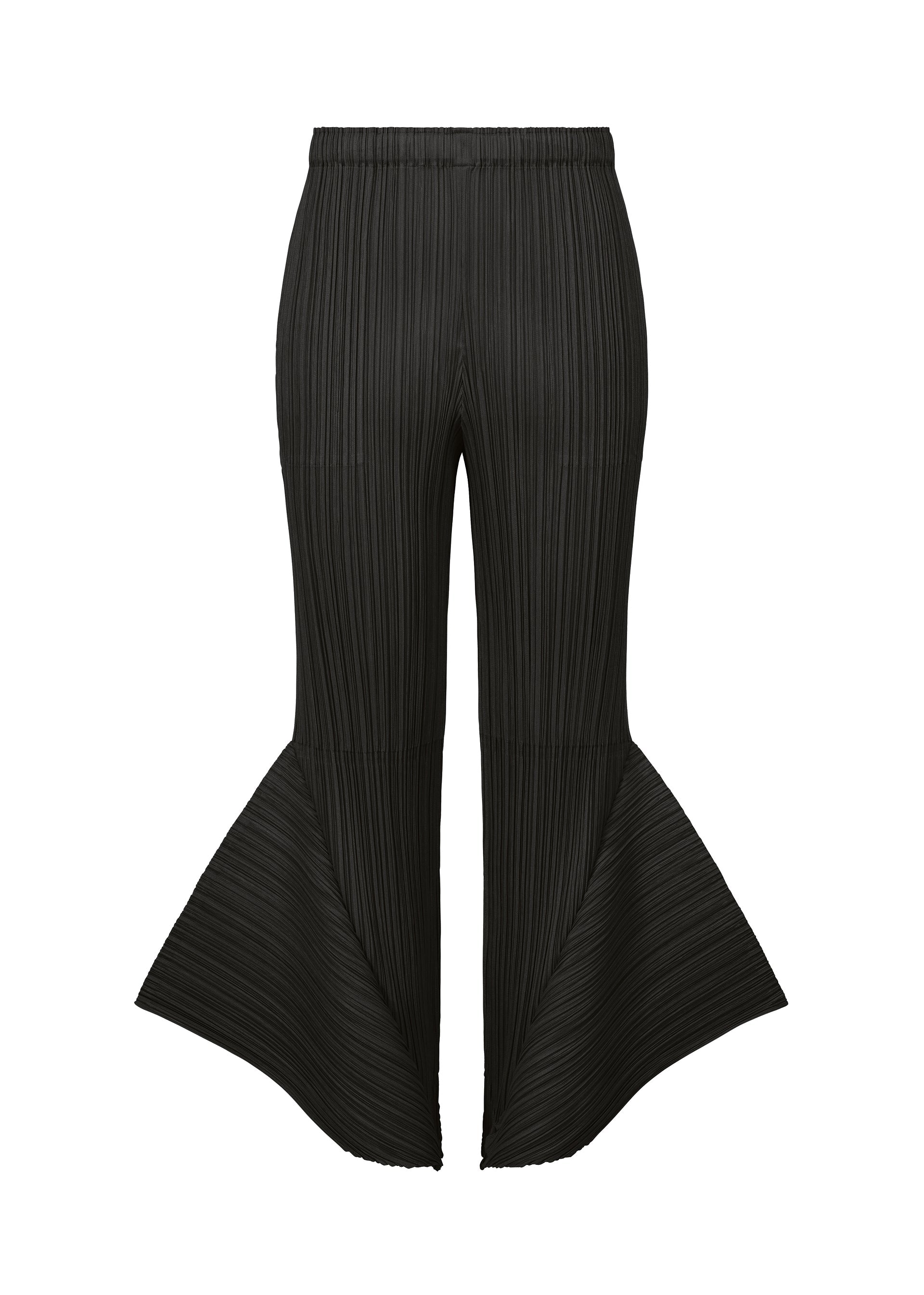 A product shot of the PLEATS PLEASE ISSEY MIYAKE SKYLINE clothing in black (15).