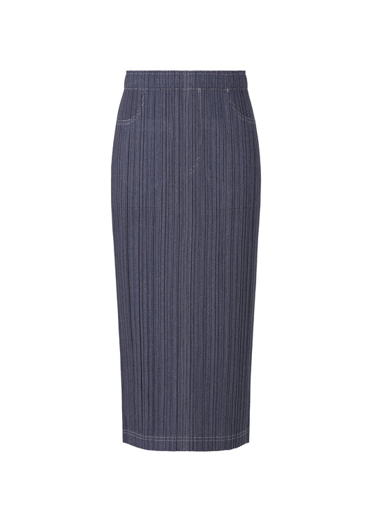 A product shot of the PLEATS PLEASE ISSEY MIYAKE COTTON DENIM skirt in navy (75).