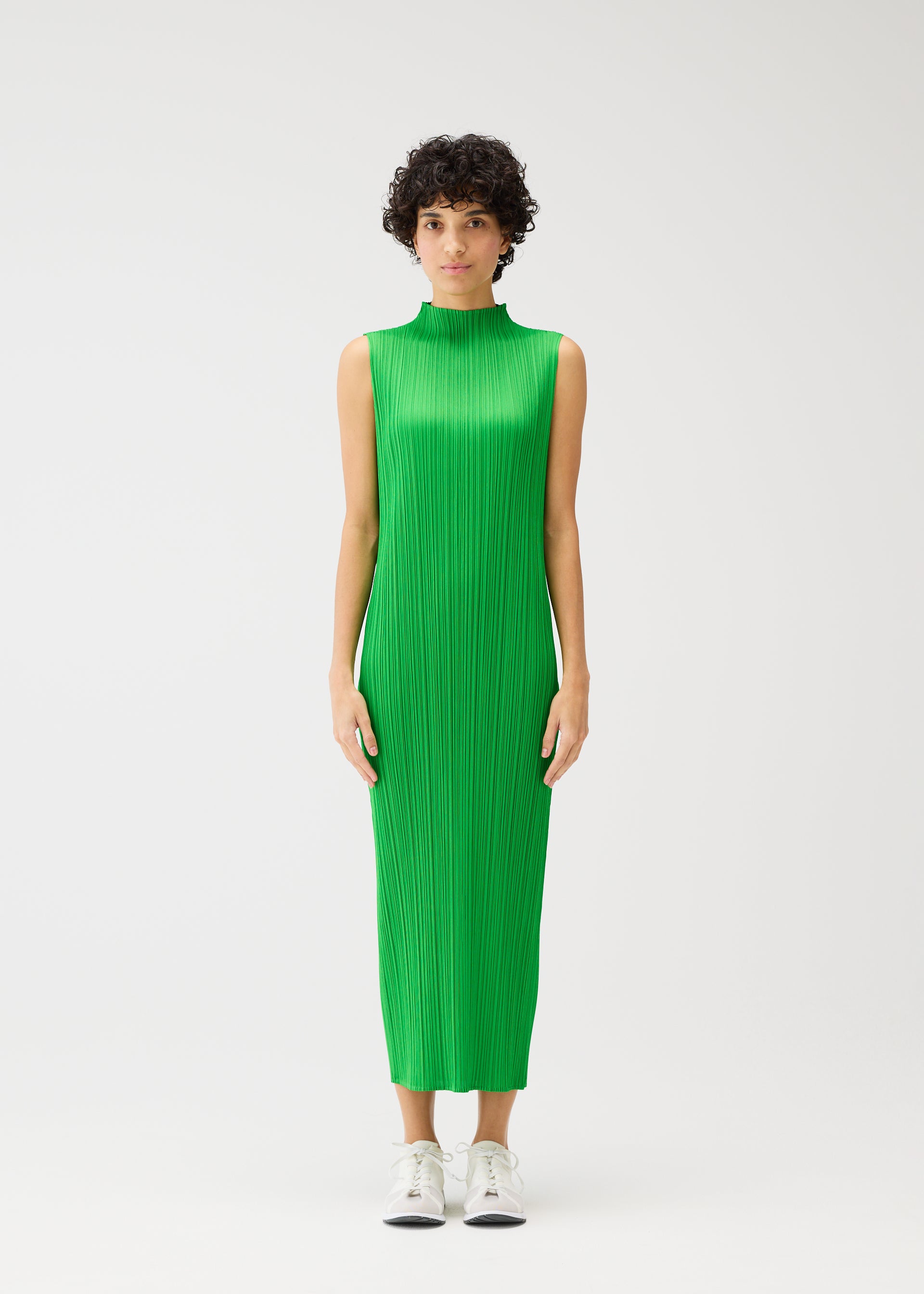 MONTHLY COLORS : APRIL Dress Black