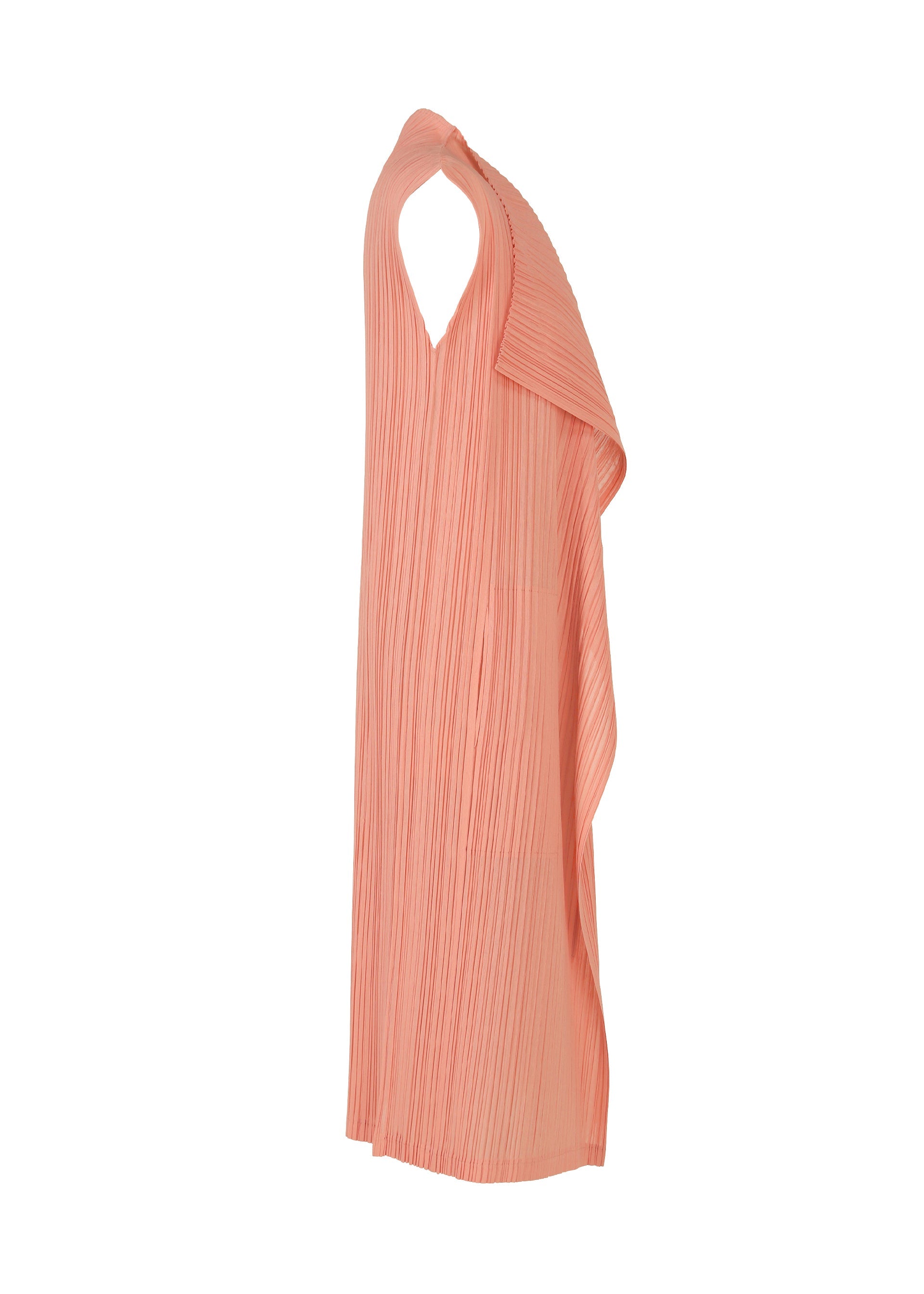 A detail shot of the PLEATS PLEASE ISSEY MIYAKE RAMIE PLEATS dress.