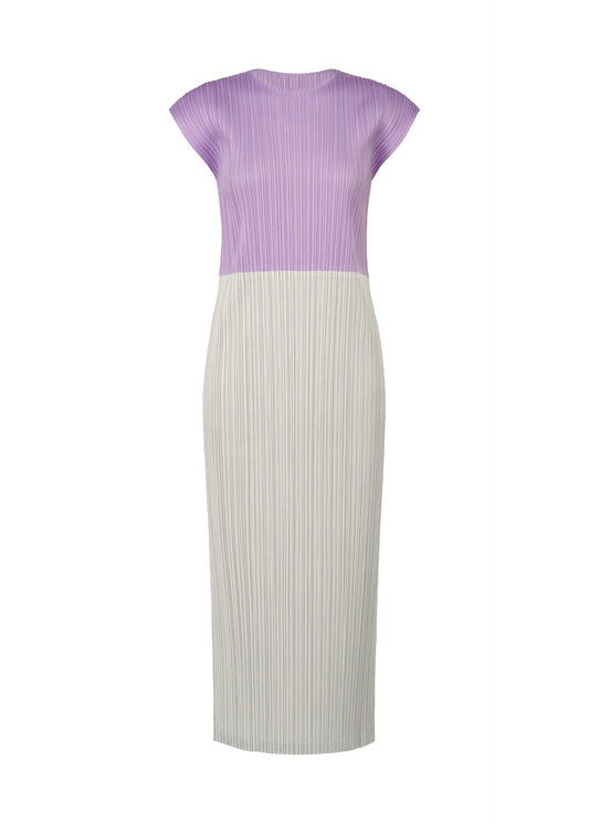 A product shot of the PLEATS PLEASE ISSEY MIYAKE SWING dress in light purple (80).
