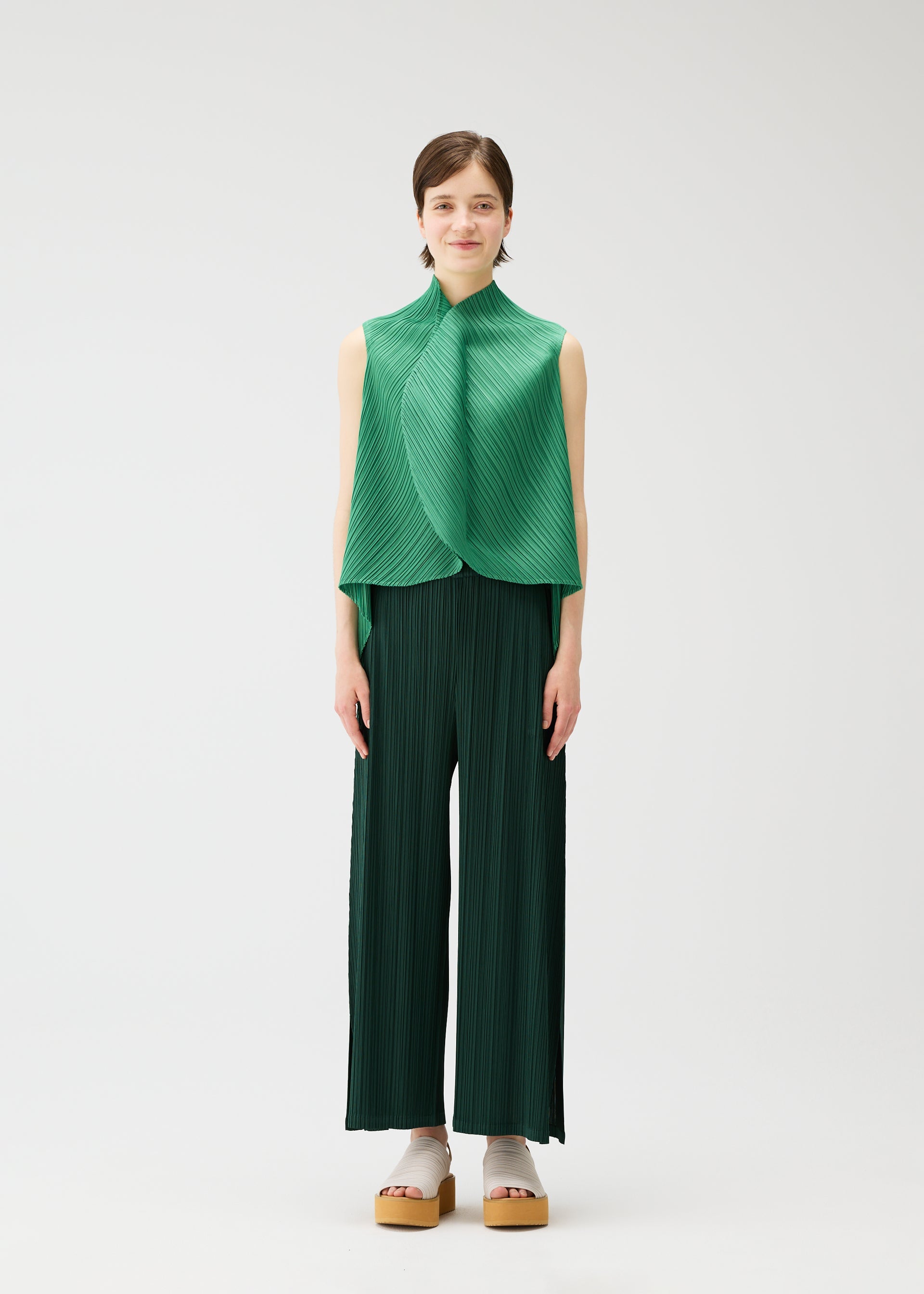 あ*た様 PLEATS PLEASE ISSEY MIYAKE　タイトスカート( BASICS – ISSEY MIYAKE ONLINE STORE