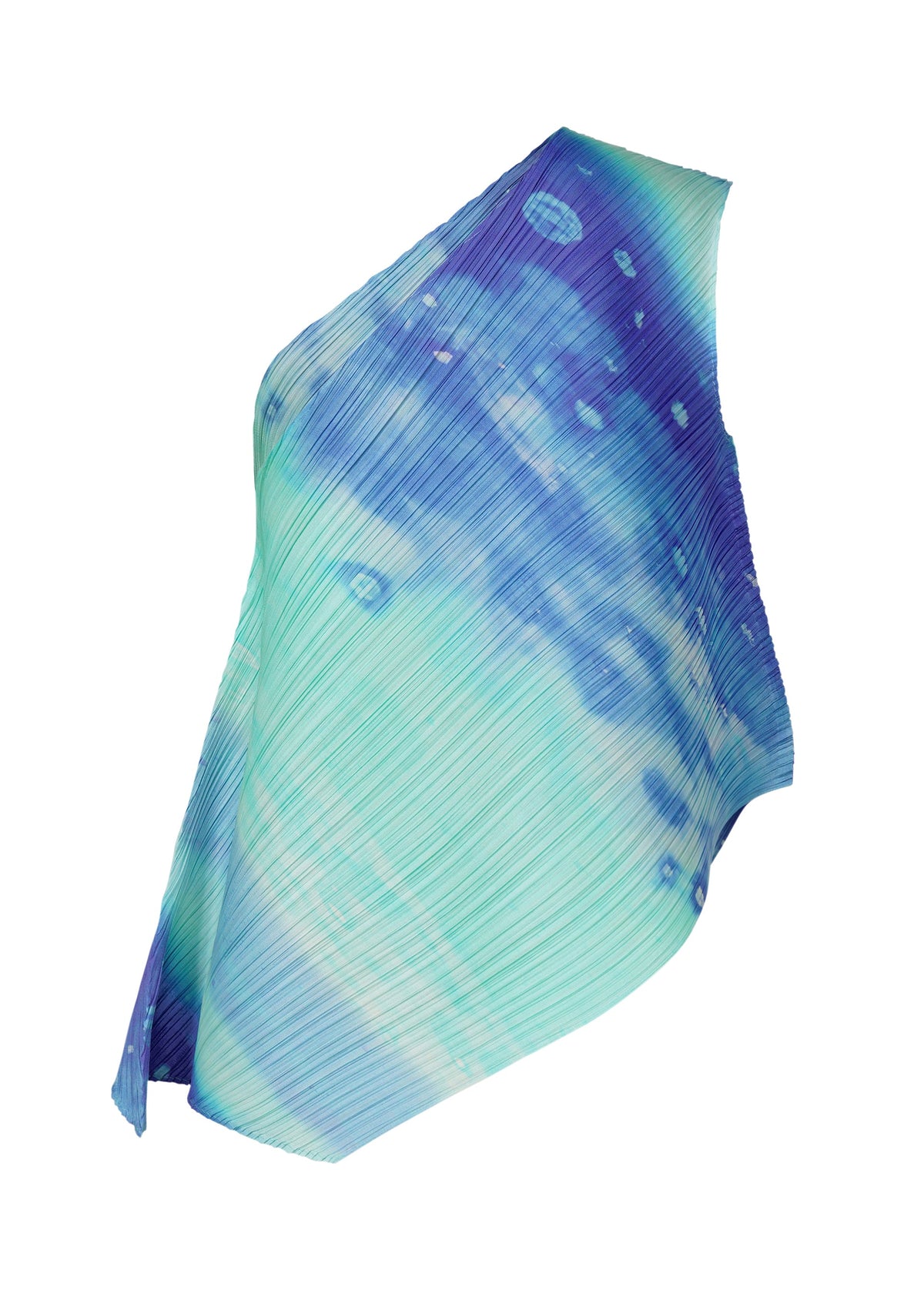 A detail shot of the PLEATS PLEASE ISSEY MIYAKE SEA BUBBLE top.