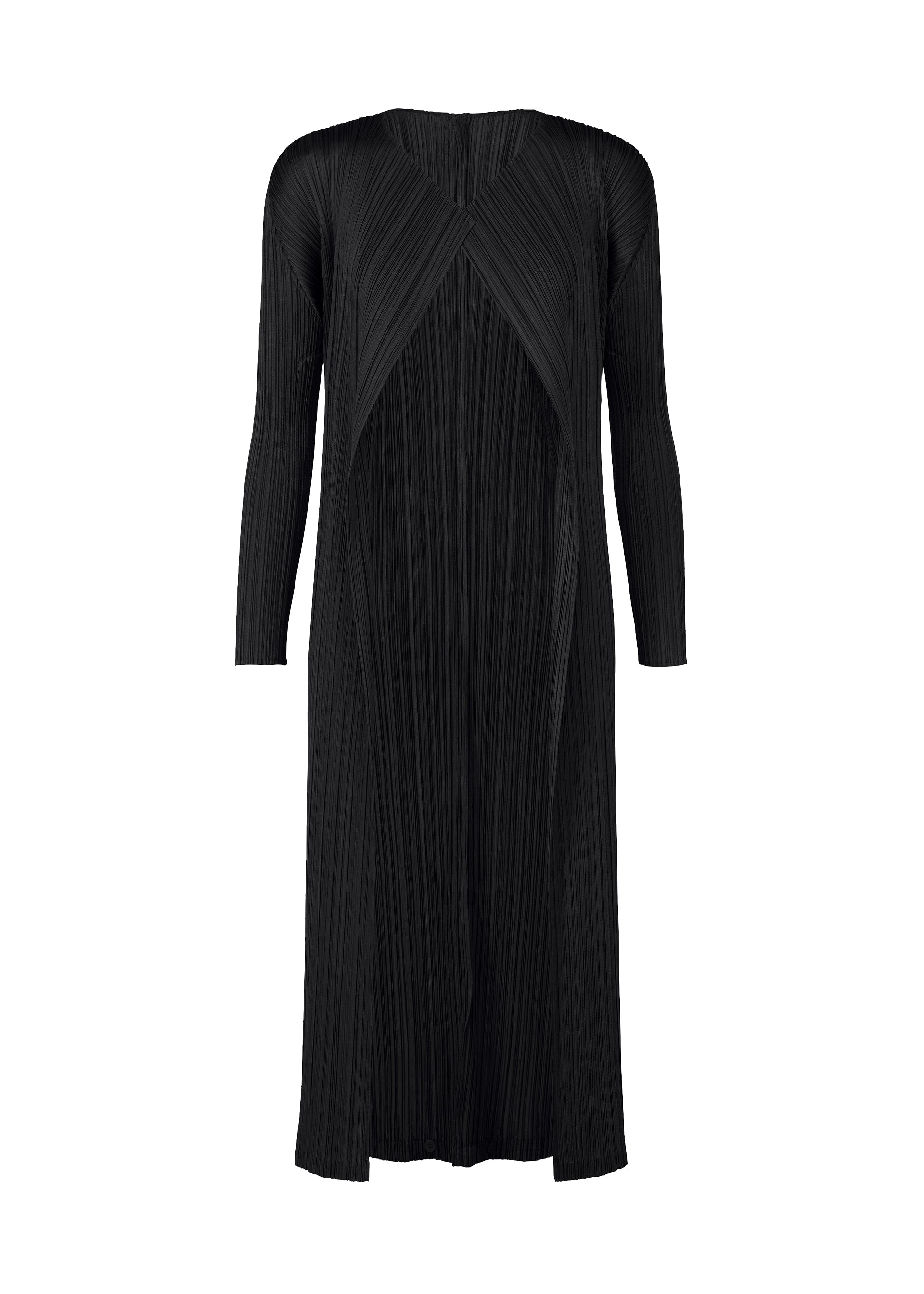 A product shot of the PLEATS PLEASE ISSEY MIYAKE SWING SOLID cardigan in black (15).