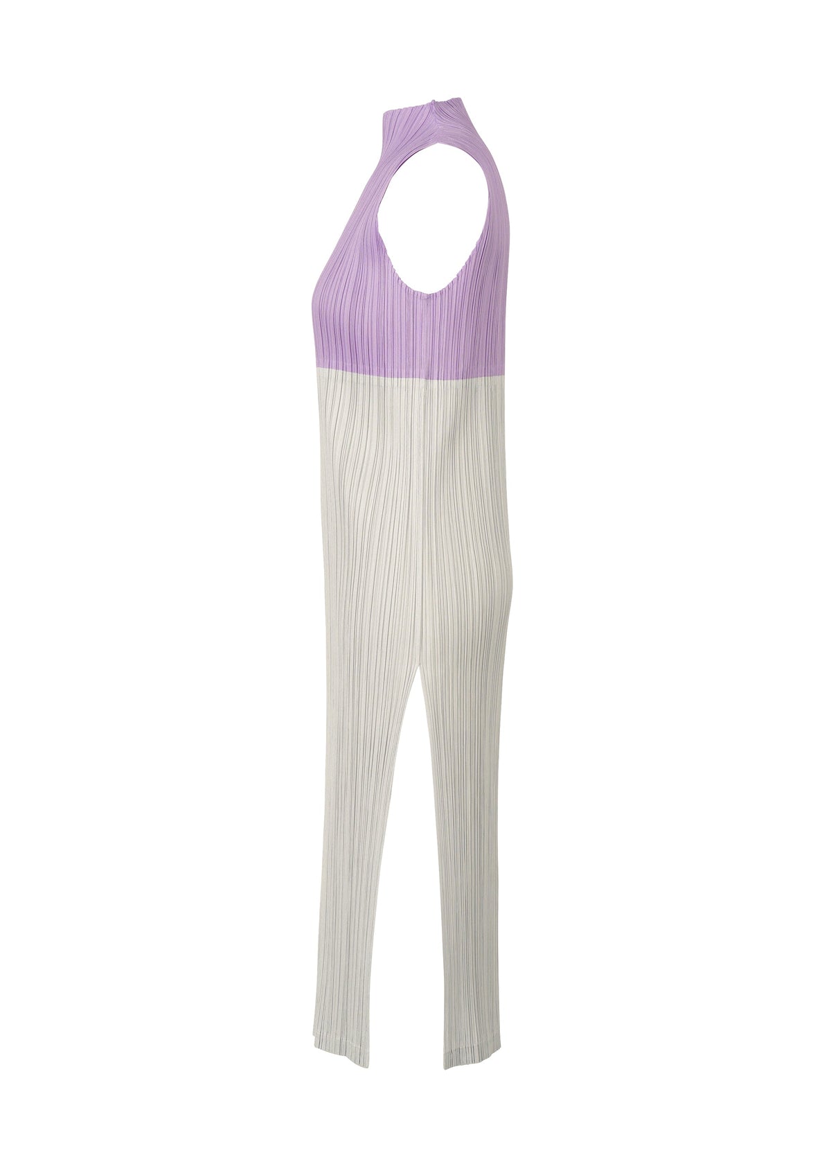 A detail shot of the PLEATS PLEASE ISSEY MIYAKE SWING dress.
