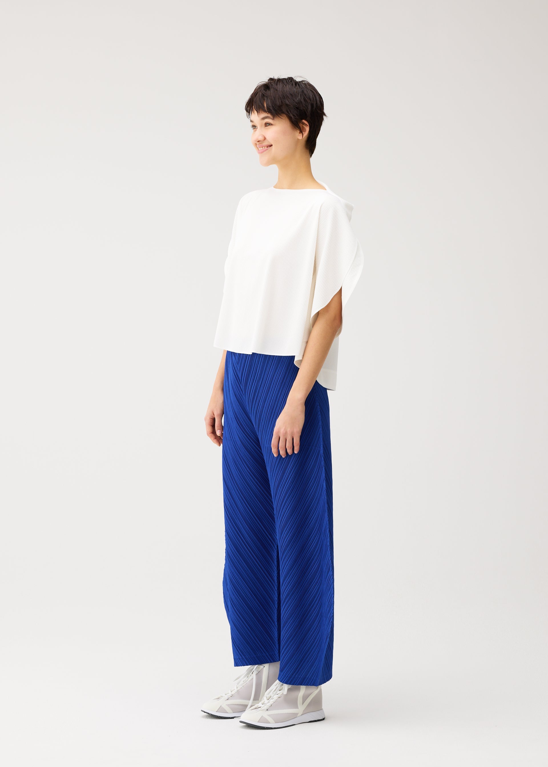 THICKER BOTTOMS 1 Trousers Sand Beige