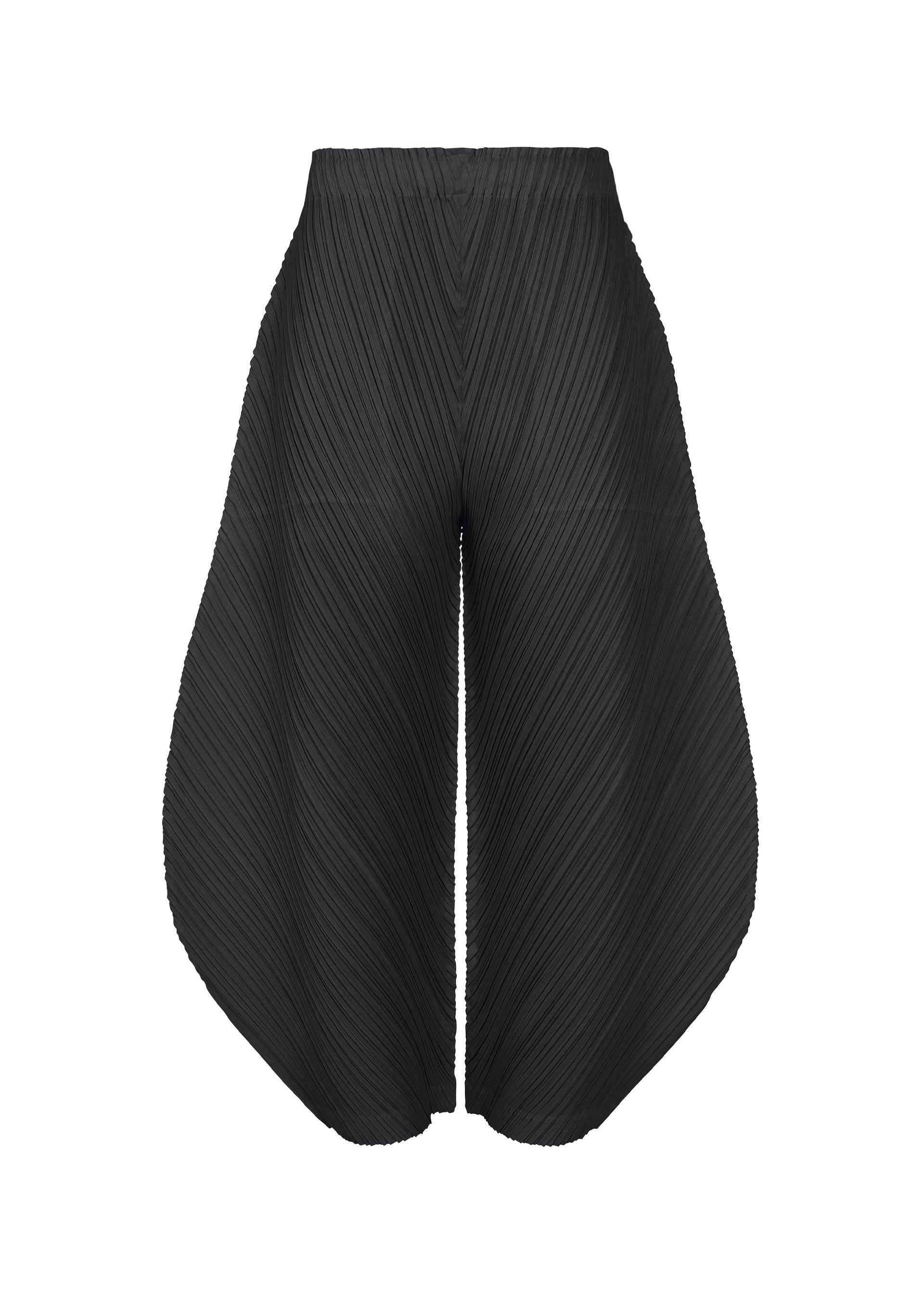 THICKER-BOTTOMS-1 – The official ISSEY MIYAKE ONLINE STORE | ISSEY